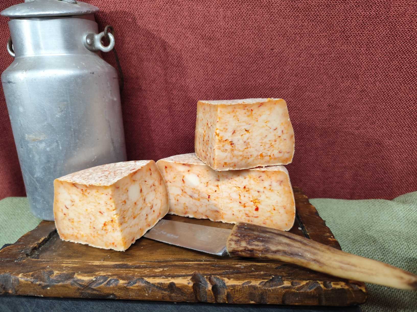 Queso de oveja madurado con chile picante - Imagen 4
