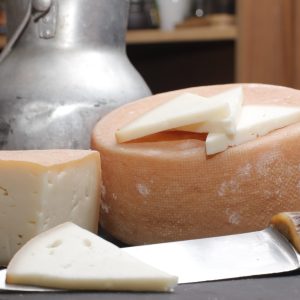 Queso de cabra sudado leche cruda