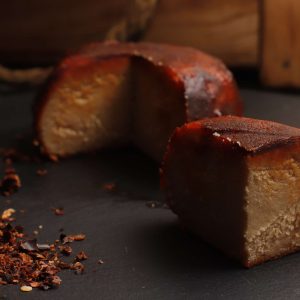 Afinado vegano de anacardos con pimenton